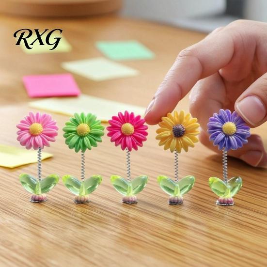 Pastel Car Accessories Spring Wobbly Flower Dashboard Ornament, Shaking Head Sunflower Interior Decor, Cute Decor for Rearview Mirror And Home Office
