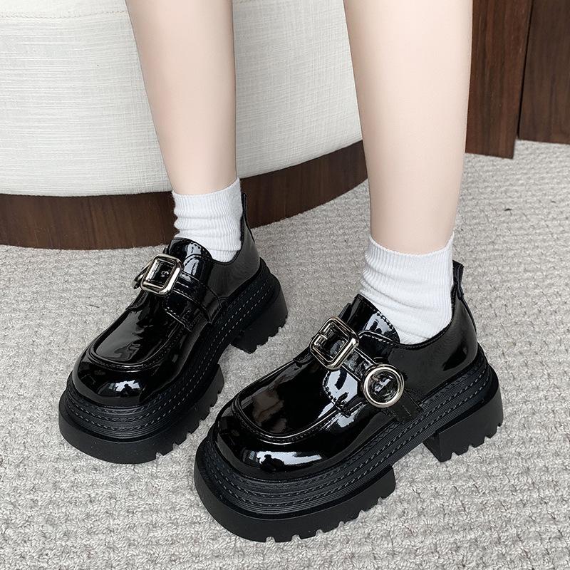 Женские весенние новые туфли на толстой подошве с большой головкой, увеличивающие рост, маленькие кожаные туфли на толстом каблуке, британские туфли-комьютеры на липучке