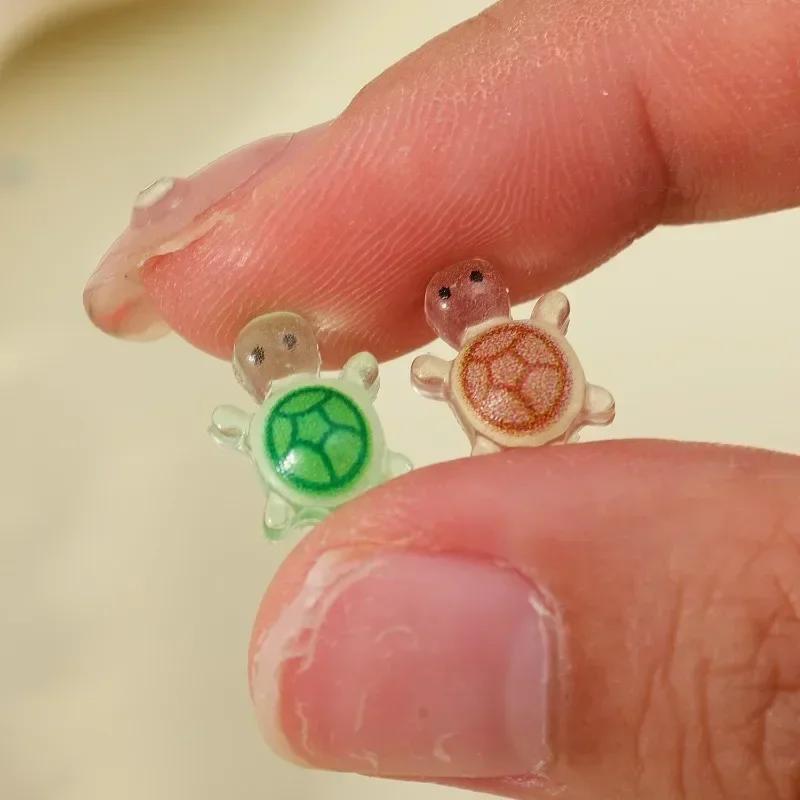 300pcs Cute Mini Resin Turtles Self-Luminous Turtle Miniatures Resin Tiny Turtles Nails DIY Accessories Creative Gifts Toys