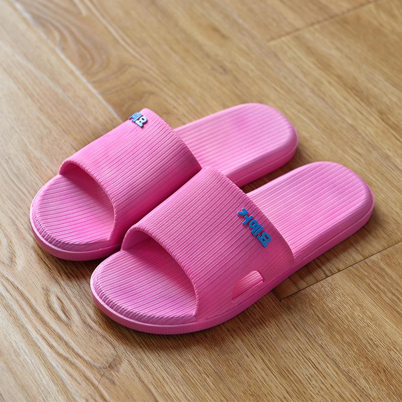 Летние тапочки для ванной из ПВХ, домашние сандалии для пар с героями мультфильмов, домашние милые нескользящие сандалии для ванной, женские