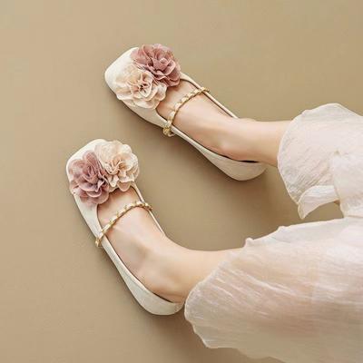 Французские ретро туфли Мэри Джейн женские с мелким вырезом 2025 новая весенняя обувь на плоской подошве новые китайские туфли для позднего вечера легкий бриз