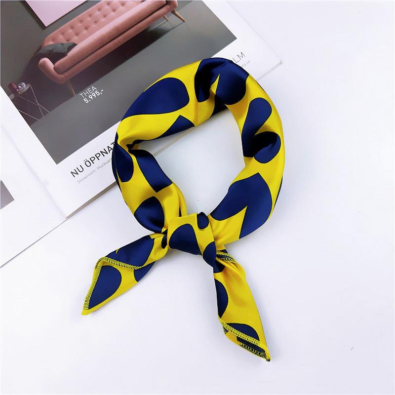 50 Spring/Summer New Small Scarf Small Square Scarf Women'S Professional Decoration Printed Professional Fashion Scarf
