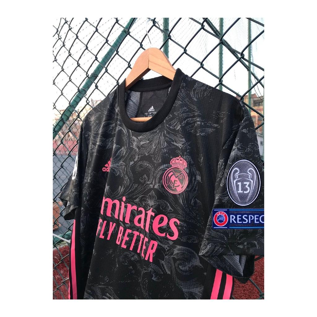 Выездная майка Криштиану Роналду 2020/21