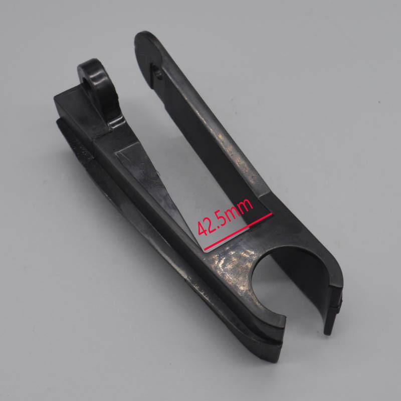 300cc Motorcycle Chain Slider Guide rubber For benelli BJ300 BN302 TNT300 TNT 300 accessories