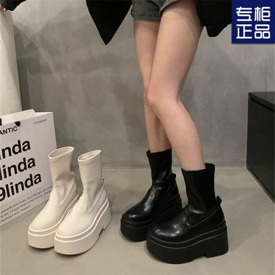 Маленькая платформа для увеличения роста Короткие ботинки Женские ботинки Подошва-маффин Британские ботинки Мартин Осень и Зима Французские облегающие ботинки Короткие ботинки