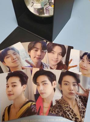 [Б/У] Официальный снежный шар BTS MERCH BOX 10 коллекционных карточек