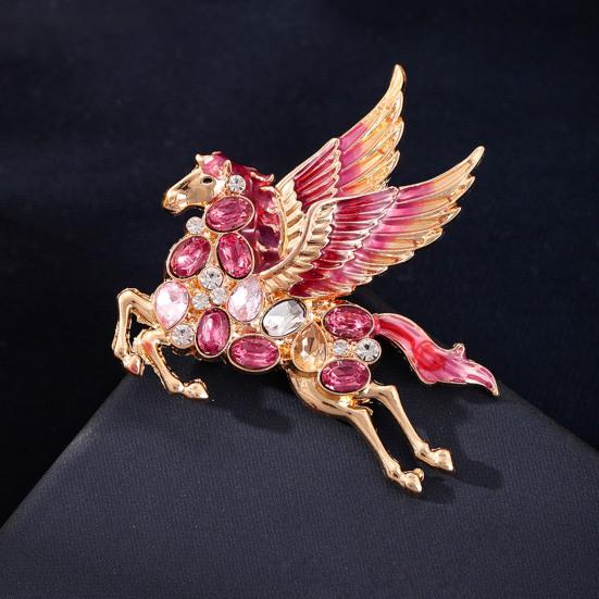 Брошь в виде лошади, красочная, блестящая, со стразами, эмалированная, с крыльями, в дизайне галопа, универсальная булавка на лацкан для воротников, свитеров, сумок, значок