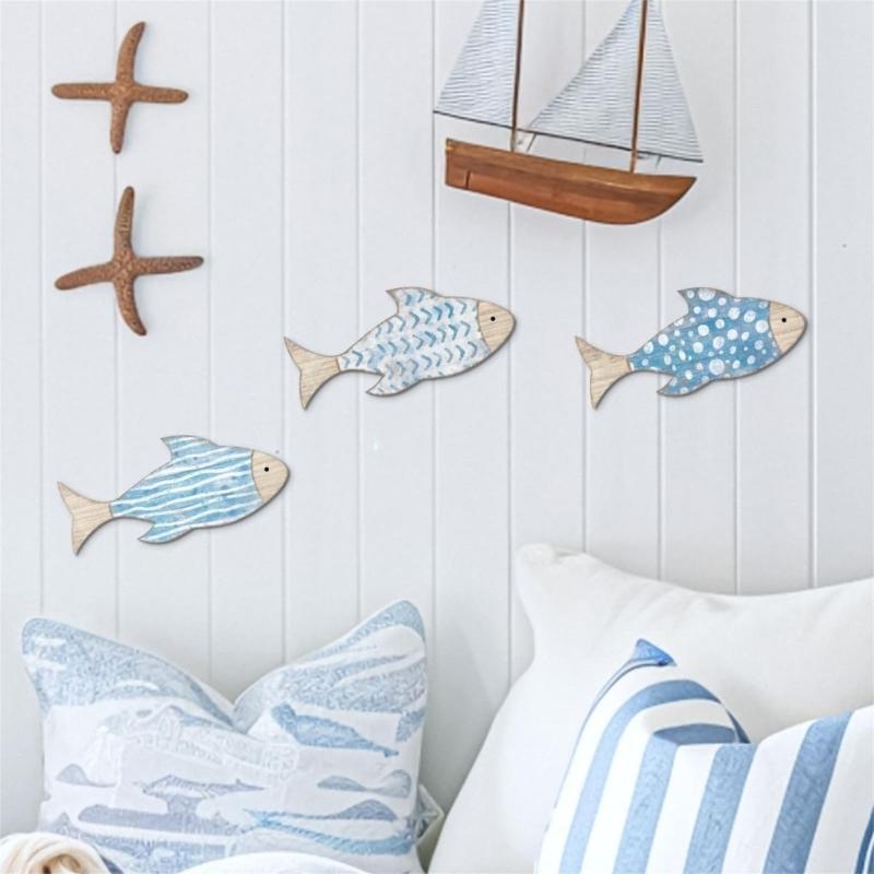 3Pieces Handcrafted Wooden Fish School Wall Hanging Sculpture Ornaments For Coastal Nursery Decors Beach Theme Design