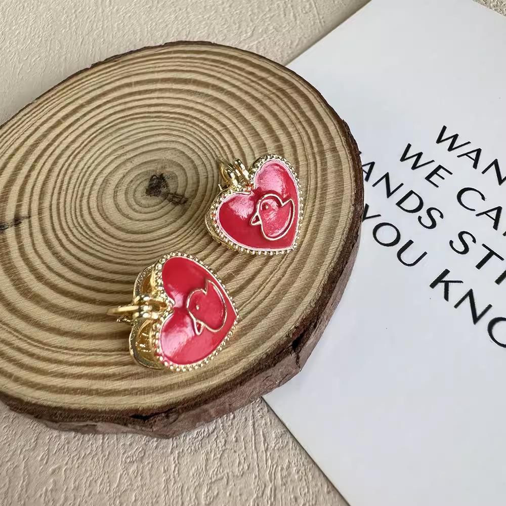 Французские классические красные ретро-серьги Love Drip, элегантные застежки-пряжки в гонконгском стиле, модные маленькие изысканные универсальные серьги