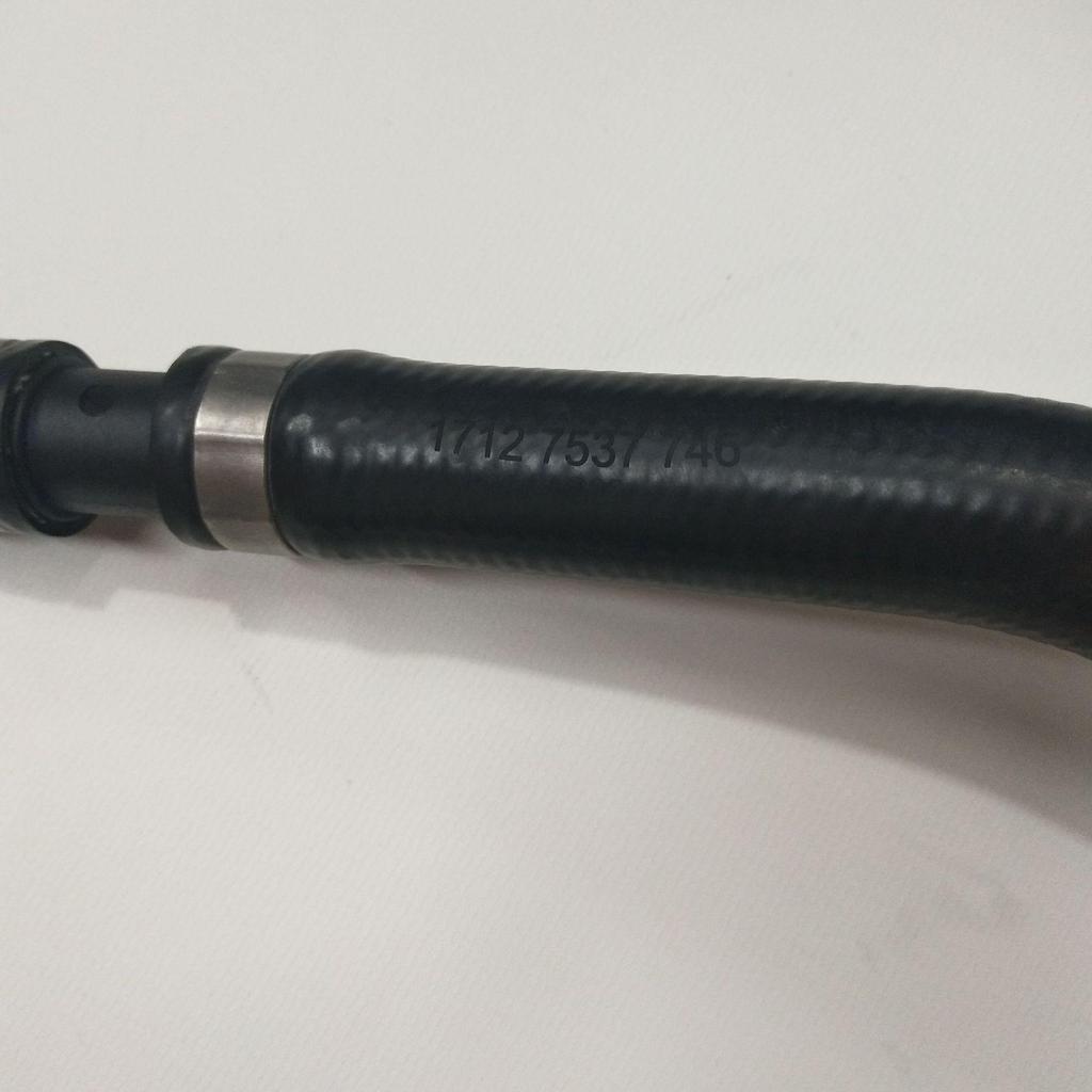 BMW E65/E66/E67 Radiator Rubber Hose for Water Tank