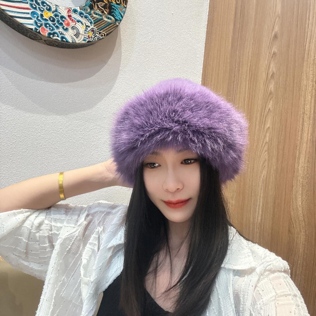 New Mongolian hat plush hat women's thickened warm fashionable bucket hat windproof and cold hat goods