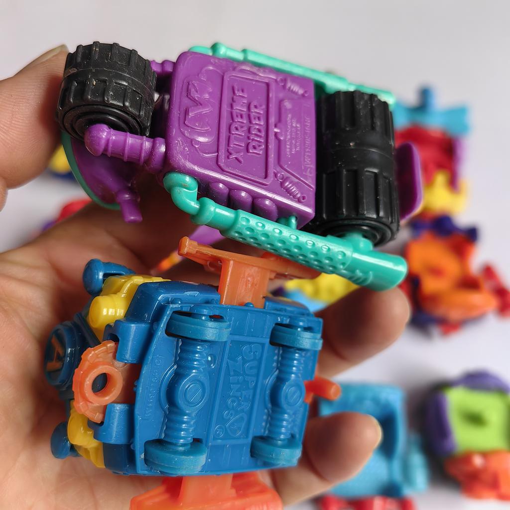 non-toxic 1pcs Superzings Car Superthing Boat random Styles with Gold Silver Color Ultra Rare Super Zings Collection Toys children Gifts