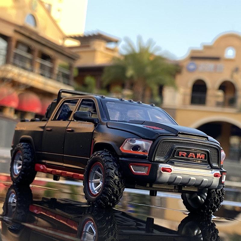 Новый 1:32 Dodge Ram TRX Пикап Грузовик Модель Легкосплавного Автомобиля Литая Игрушка Внедорожник Звук и Свет Инерционный Моделирование Детская Игрушка Подарок Мальчику