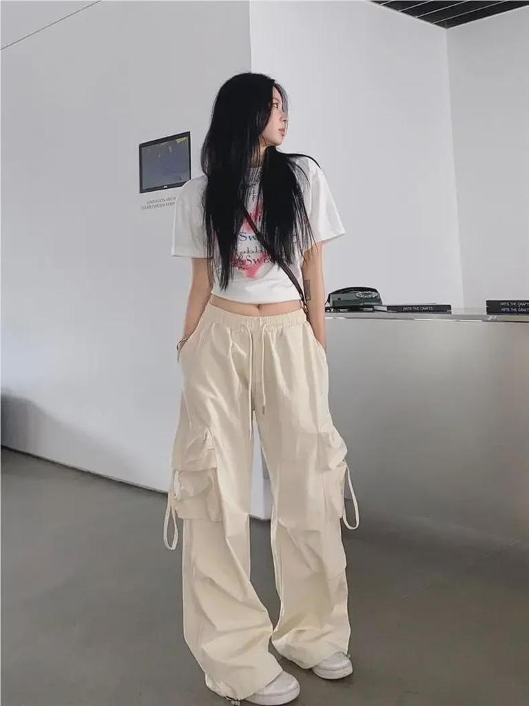 Unisex American-Style Thick Overalls for Street Dance: Trendy, Casual, All-Match Loose Wide-Leg Pants for Autumn and Winter.