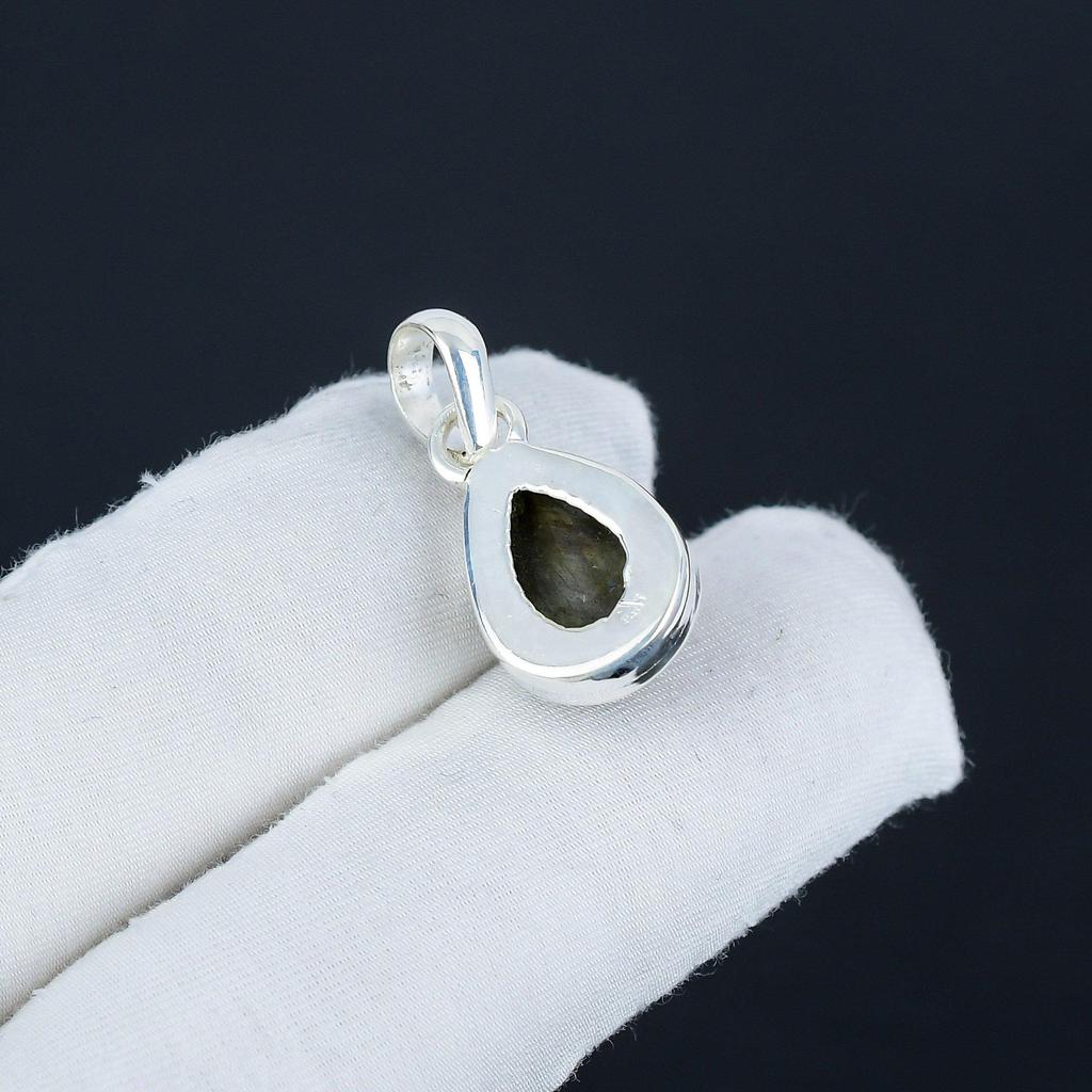 Серебряная подвеска с натуральным лабрадоритом из стерлингового серебра 925 пробы — дизайн груши ручной работы, повседневная одежда, минималистичные украшения, подарок на день святого Валентина