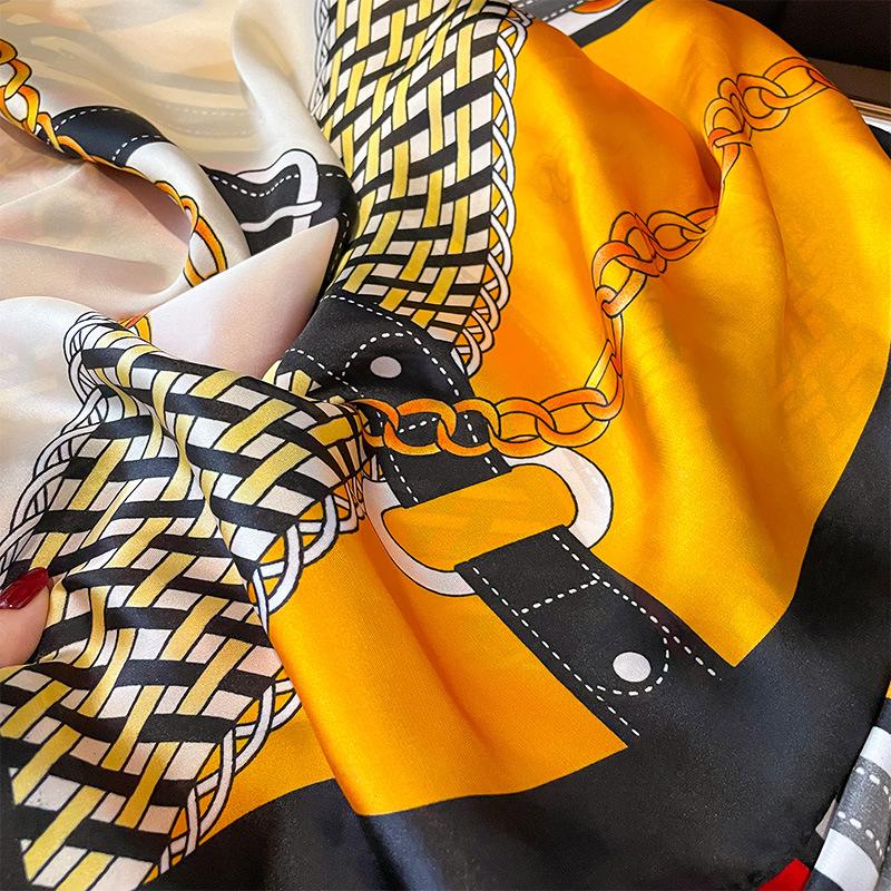 New Summer Fashion Sunscreen with Shawl On The Outside Geometric High-quality Silk Scarf Neck Protection and Warm Air Conditioning Blanket