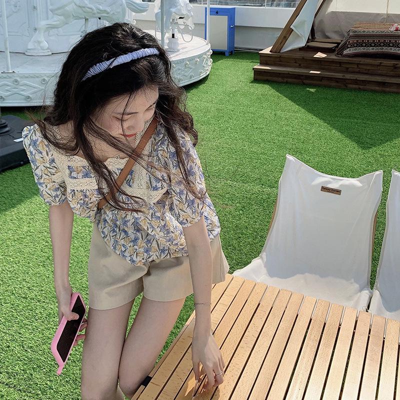 Женский шикарный топ с цветочным принтом и французским квадратным вырезом 2023 года с рукавами-фонариками