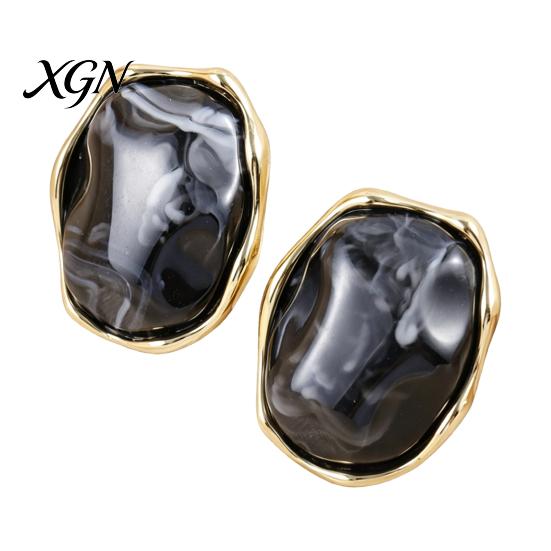 Gift for Her on Birthday 1 Pair Natural Healing Stone Stud Earrings Women, Gold Lightweight Daily Wear Plated Oval Resin Earrings, Faux Crystal