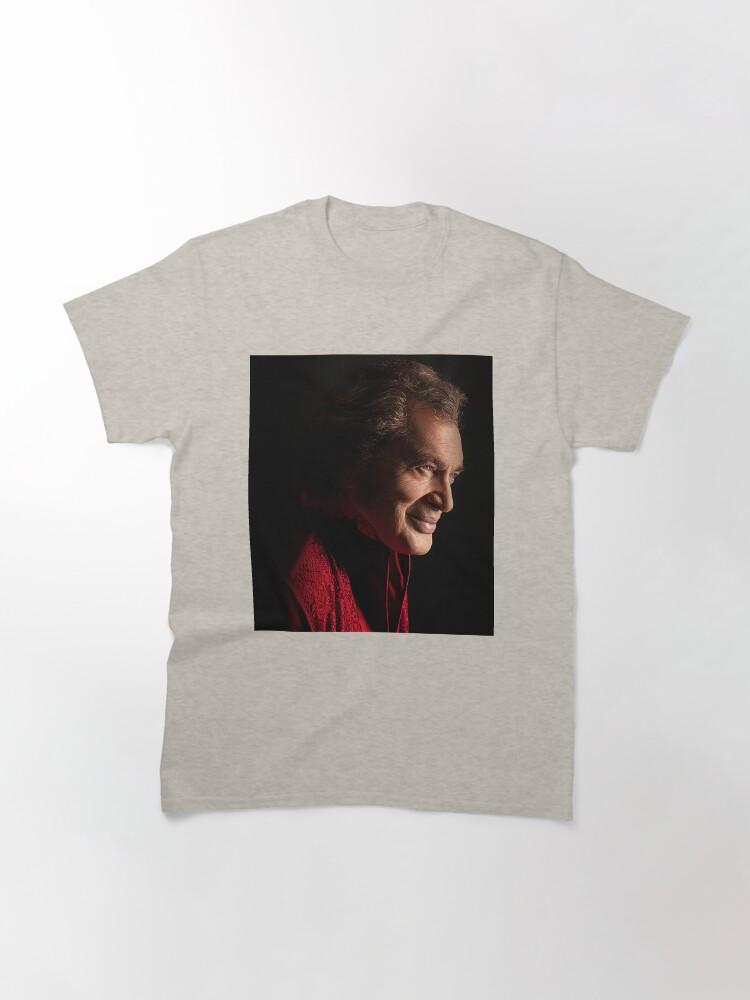 Engelbert Humperdinck Engelbert happ Humperdinck music Classic T-Shirt