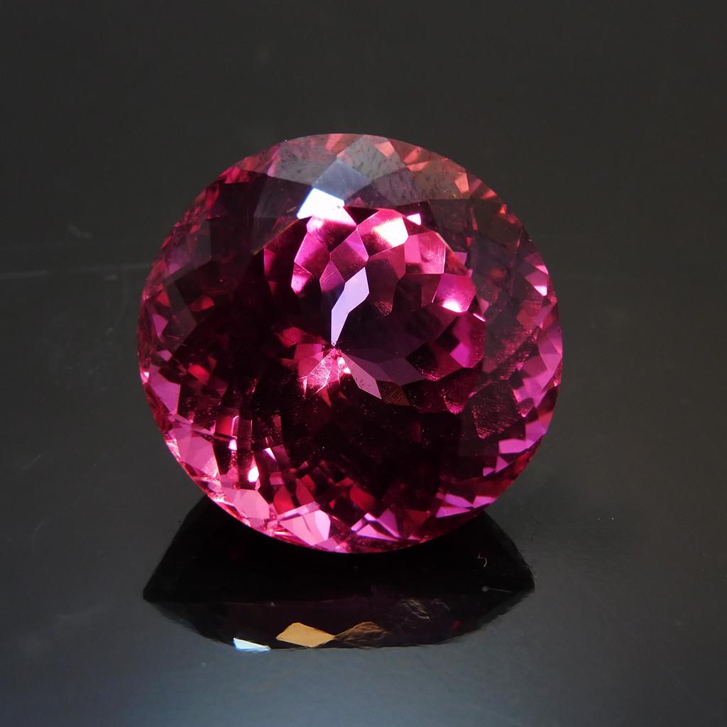 Natural Pink Sapphire Loose Gemstone 24.10 ct Round Cut September Birthstone for Gem Collections