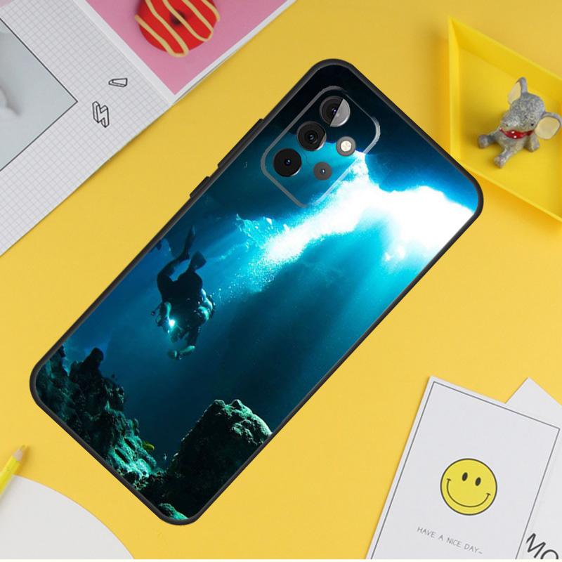 Scuba Diving For Samsung Galaxy A14 A34 A54 A12 A32 A52 A51 A71 A53 A33 A13 A15 A25 A35 A55 Phone Case