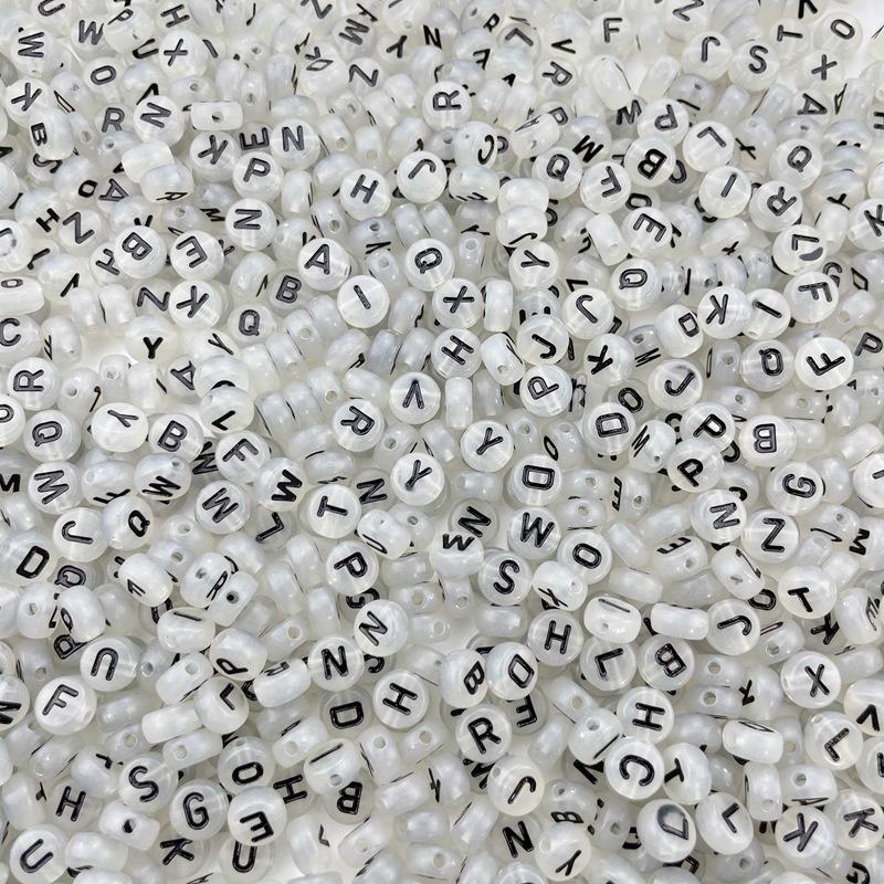 4x7мм Светящиеся Акриловые Бусины с Английскими Буквами - Светящиеся Черные Бусины с Алфавитом для DIY Ювелирных Изделий