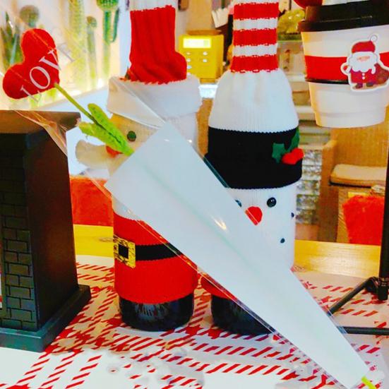 Crochet Heart Picks Handmade Knit Red Heart Bouquet with Green Leaves Valentine's Day Vase Filler for Table Centerpiece Home Decor