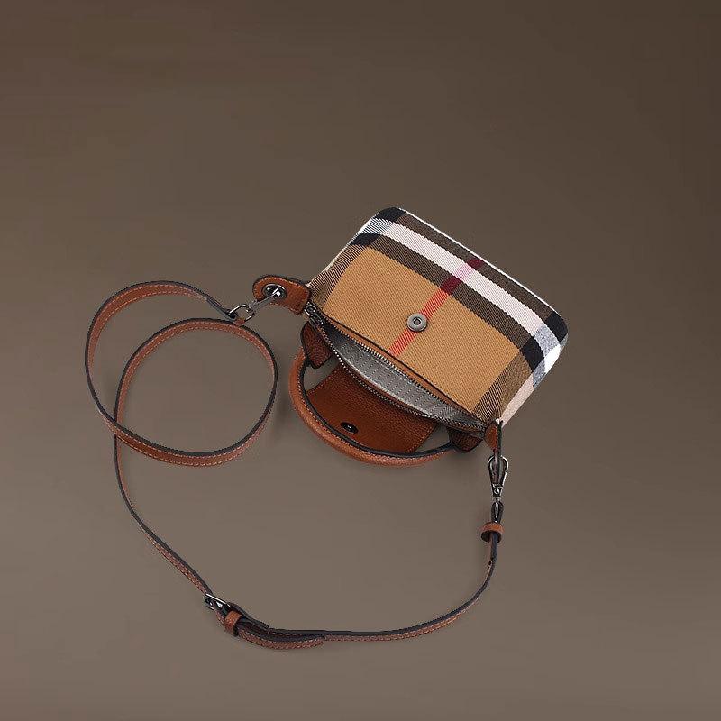 Эта маленькая сумка кроссбоди — универсальный и стильный чехол для телефона для женщин