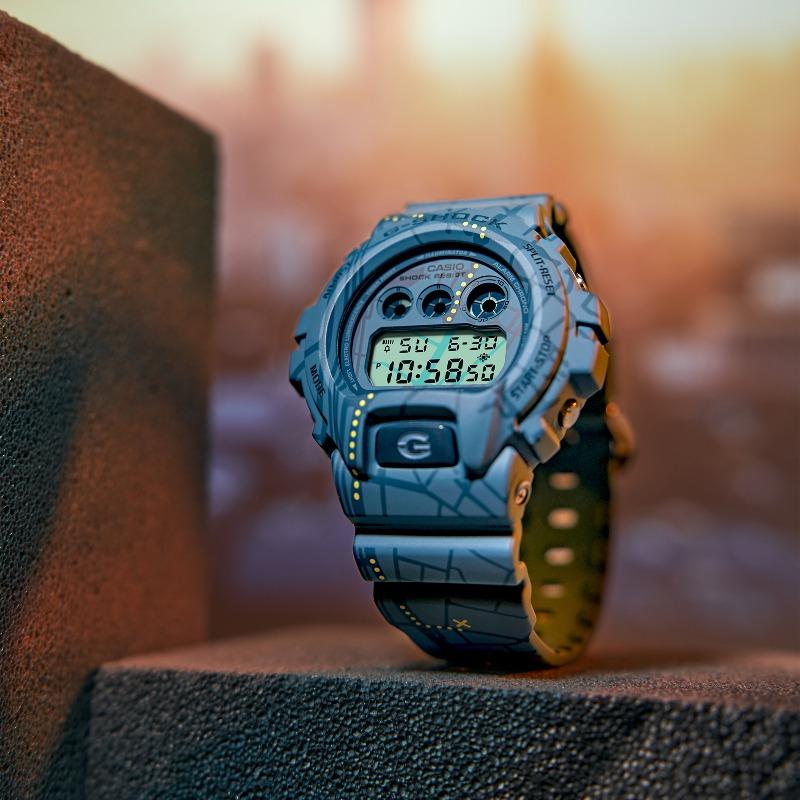 Casio Мужские часы G-SHOCK на смоляном ремешке, водостойкость 200 м, ударопрочность, будильник, кварцевые часы DW-6900SBY-2