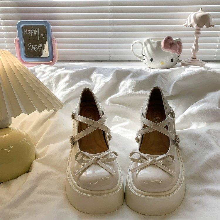 Туфли Мэри Джейн женские осенне-зимние новые с круглым носком на высоком каблуке в стиле Лолиты с ремешком на подъеме, лоферы с открытым верхом, одинарные туфли