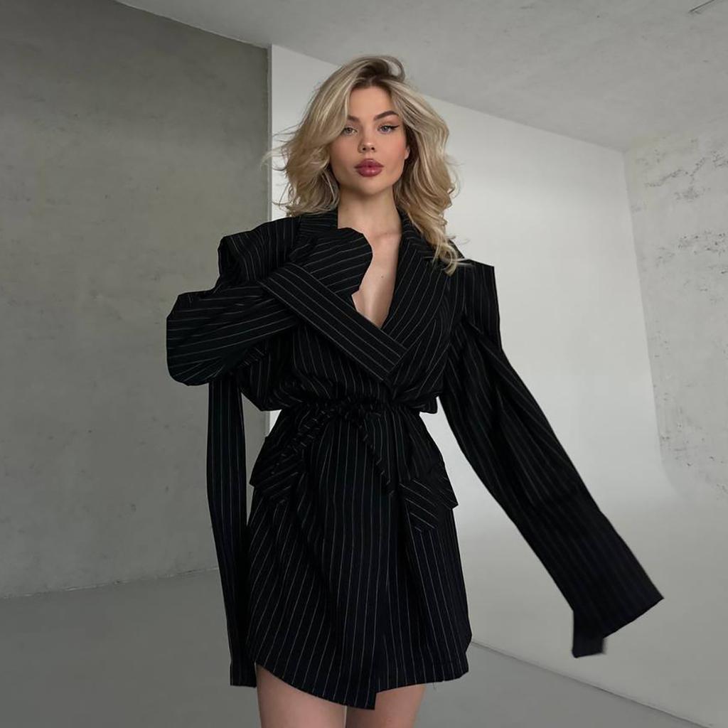 Персонализированный дизайн Полосатый пиджак-стример средней длины и длинный Женский элегантный высококлассный темпераментный топ