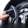 Щетка для чистки автомобильных шин и колес – мощный инструмент для дезинфекции