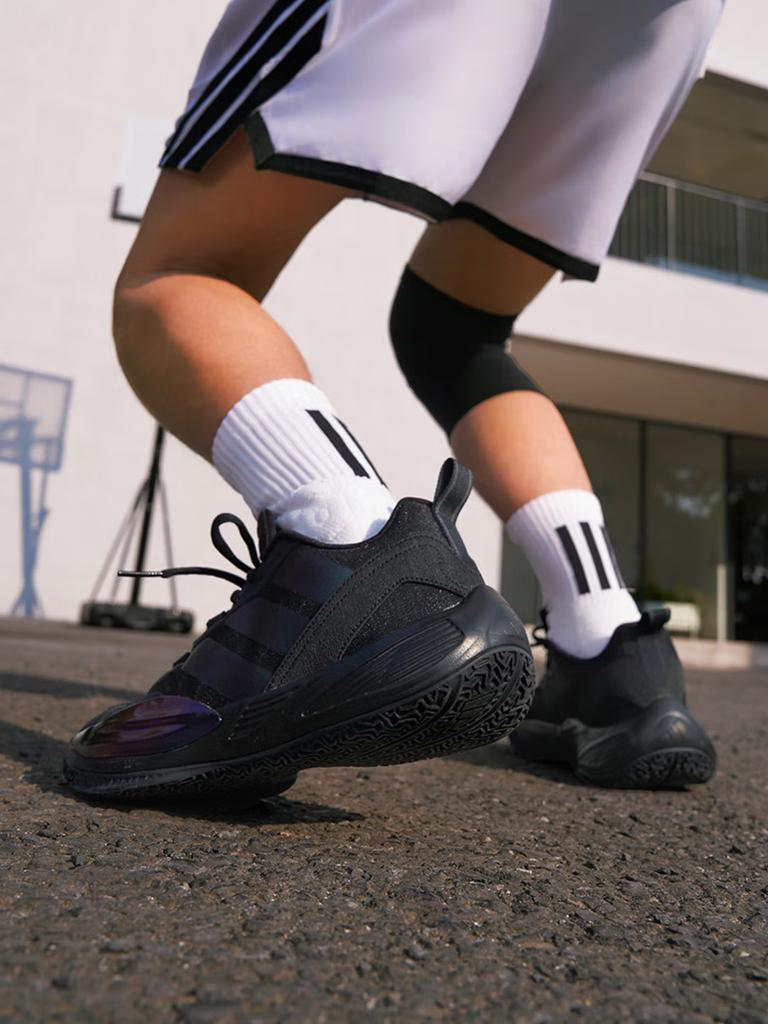 Баскетбольные кроссовки Adidas "Unleashed" с амортизацией XENOBURST и возвратом энергии для мужчин - Adidas KI5855