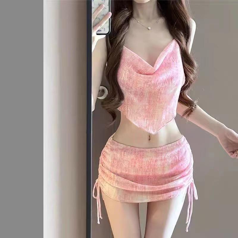 Yan 1011 new swimsuit lotus leaf bikini three-piece vacation beach soak hot spring split swimsuit women