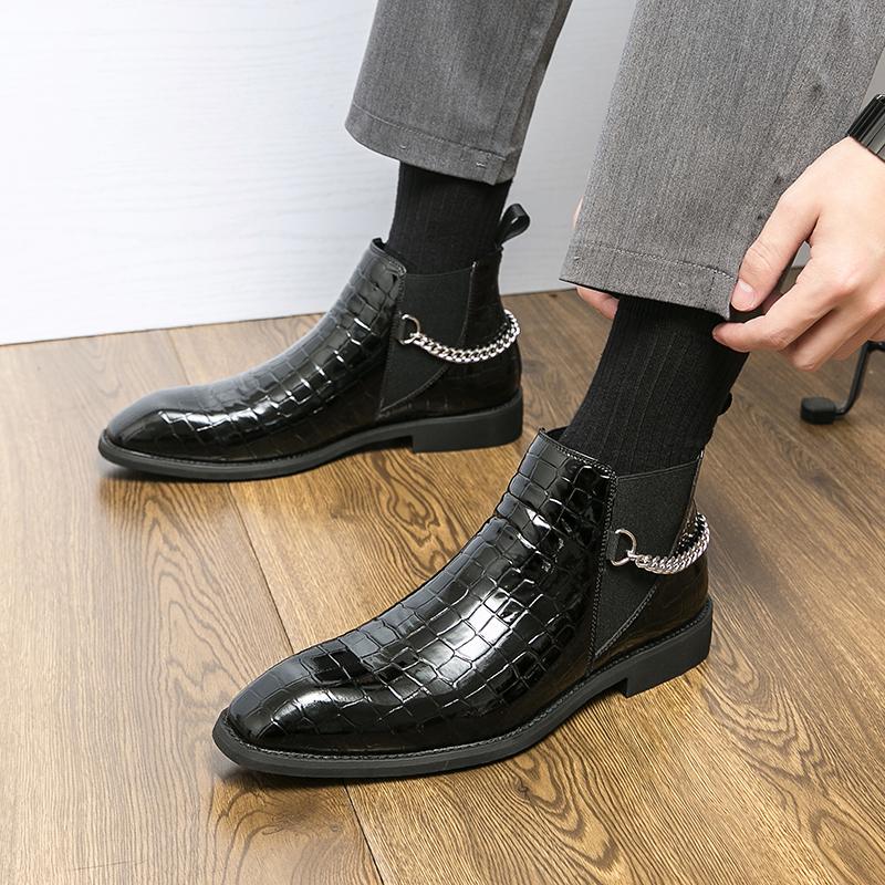 Итальянский стиль эластичная цепь дизайнерские ботинки челси для мужчин деловой круглый носок мужские ботильоны на платформе повседневная обувь мужская обувь