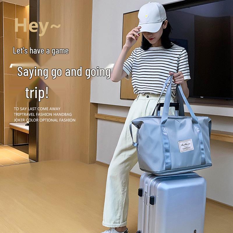 Women's Large Capacity Short Trip Travel & Fitness Handbag