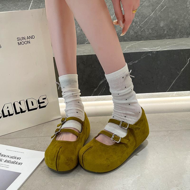 Inner heightening retro matte split-toed Mary Jane shoes double buckle Birkenstocks Mori soft-soled shallow-mouth single shoes women