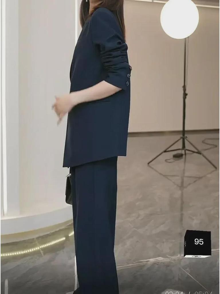 2024 Весна/Осень Большой размер Стиль невестки Свободные брюки широкого кроя Костюм-двойка для женщин