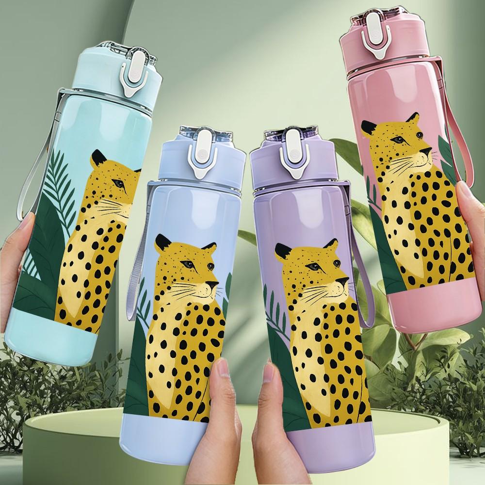 1PC Jungle Leopard Plant Leaf Portrait 750ml Color Plastic Sports Water Bottle Leakproof Flip Straw Lid Suitable for Sports Office Home Use