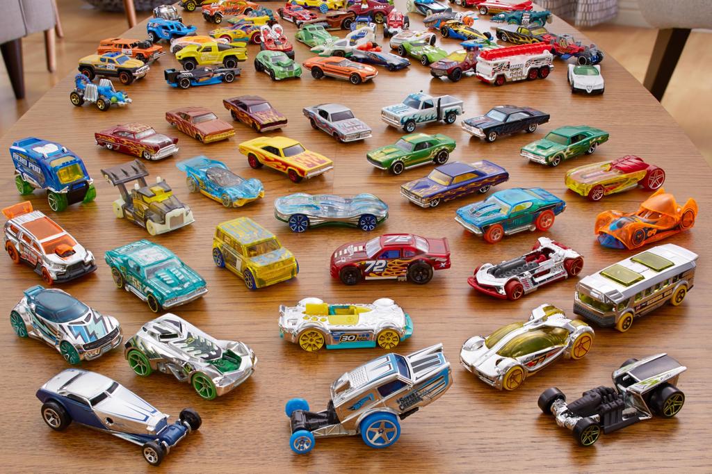 Hot Wheels Пакет из 20 автомобилей H7045