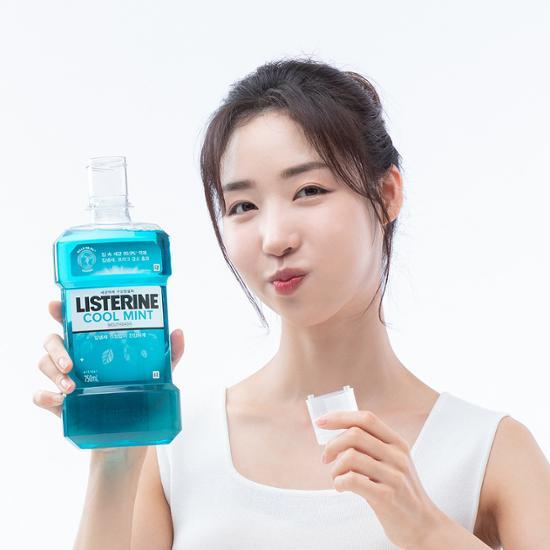 Listerine Жидкий охлаждающий мятный ополаскиватель для полости рта Triple Plan (750мл