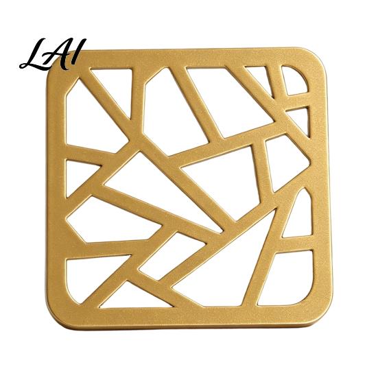 Heat Insulation Coaster for Wood Tables Decorative Metal Coasters Drinks Resistant Hollow Carved Table Mats Desktop Home Coffee Tea Cups Modern