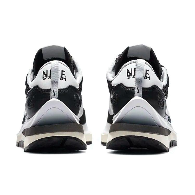 Nike Sacai X VaporWaffle 'Черно-белый' CV1363-001