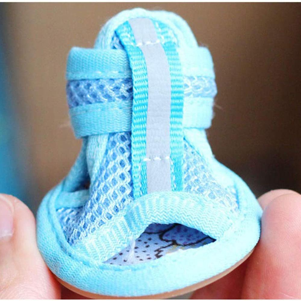 Обувь для собак, дышащие мягкие сетчатые сандалии для собак с прочной нескользящей подошвой, регулируемая защита лап для щенков на лето