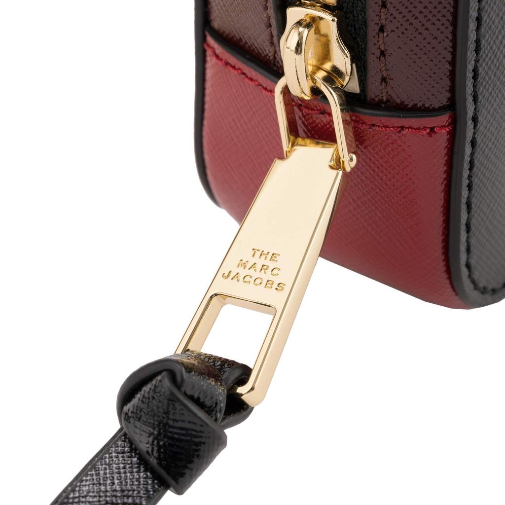 Сумка через плечо M0016765 011 The Hotshot Black [Marc Jacobs] Черный/Красный [Товар]