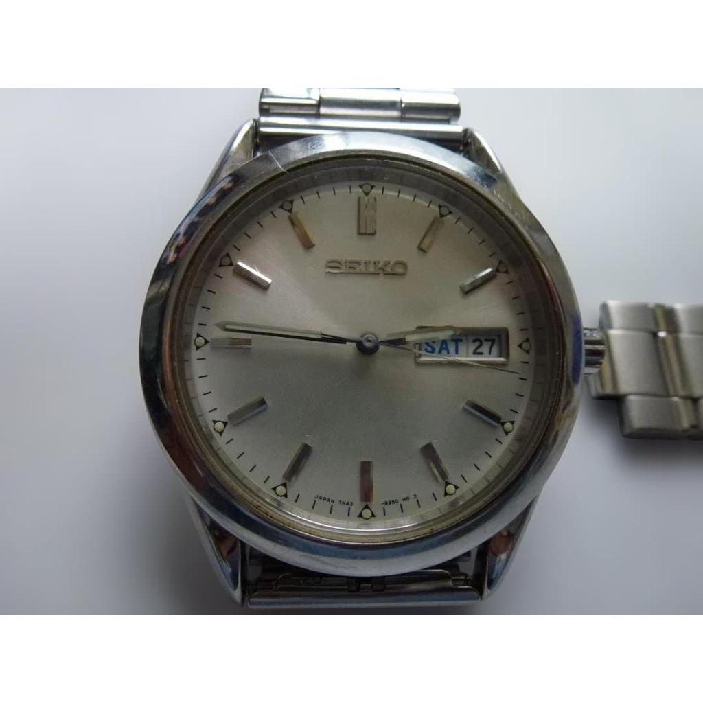 SEIKO Часы 7N43-9080 Кварцевые