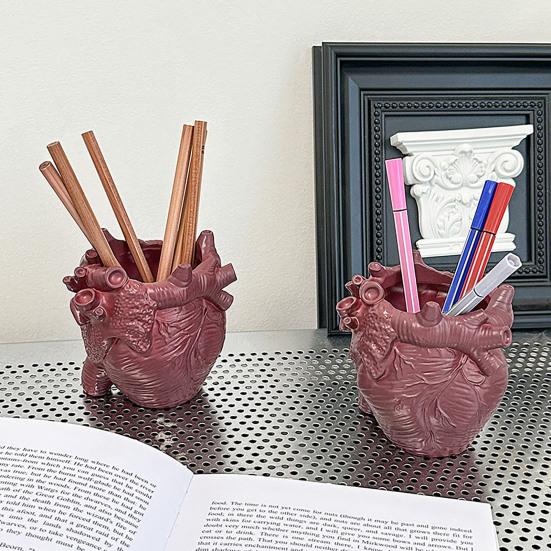 Маленький держатель для ручек в форме человеческого сердца, реалистичная 3D-модель анатомии сердца, настольный органайзер для хранения кистей для макияжа, ручек