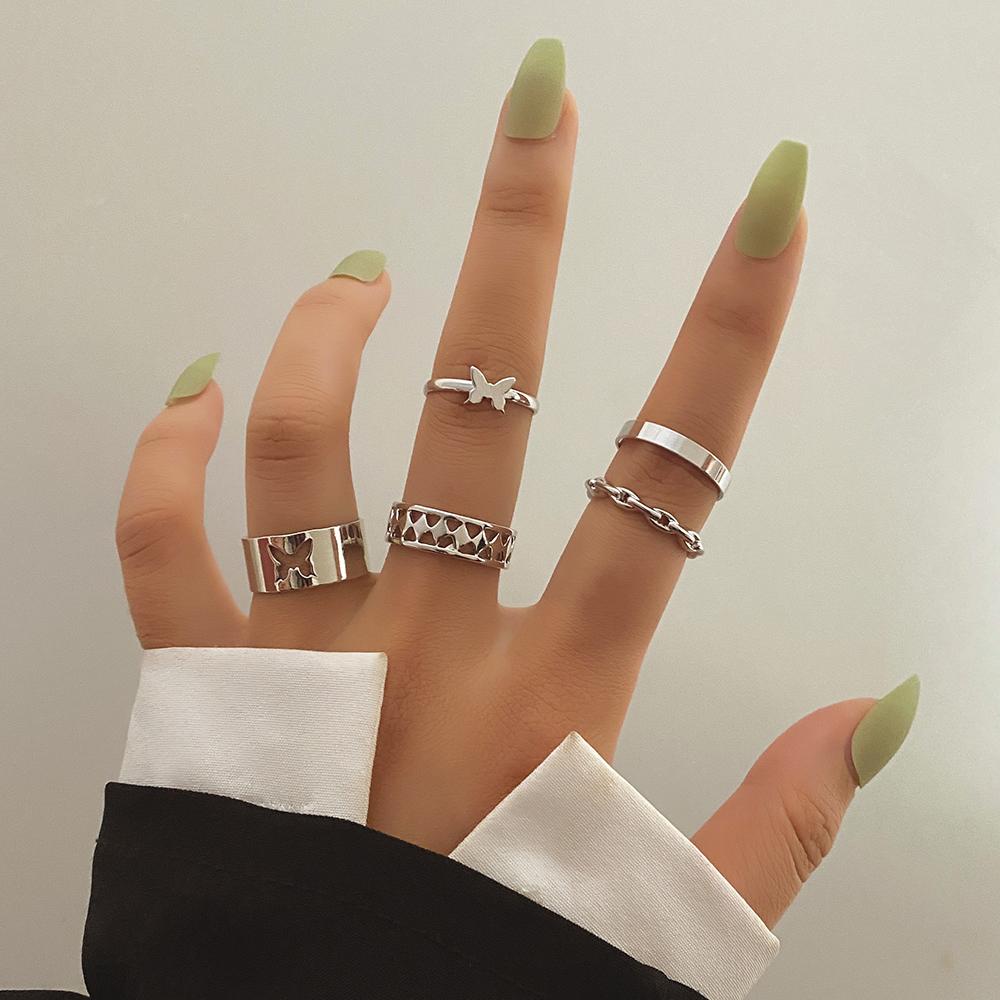 Butterfly Suit Hollow Opening Adjustment Jewelry Ring Charm Suit