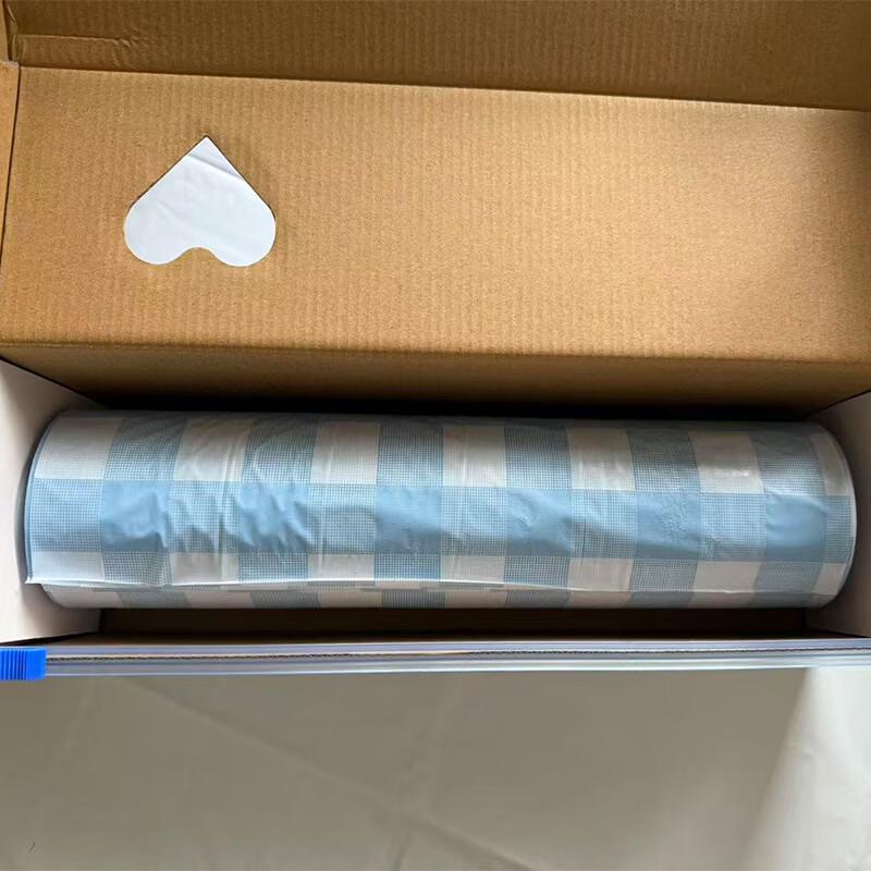 Lantua Disposable Plastic Roll Tablecloth