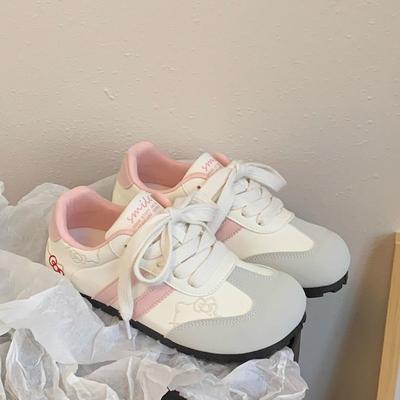 Повседневная моральная тренировочная обувь женская весна новая взрывная 2025 универсальная шикарная обувь для скейтборда оригинальная спортивная маленькая белая обувь женская